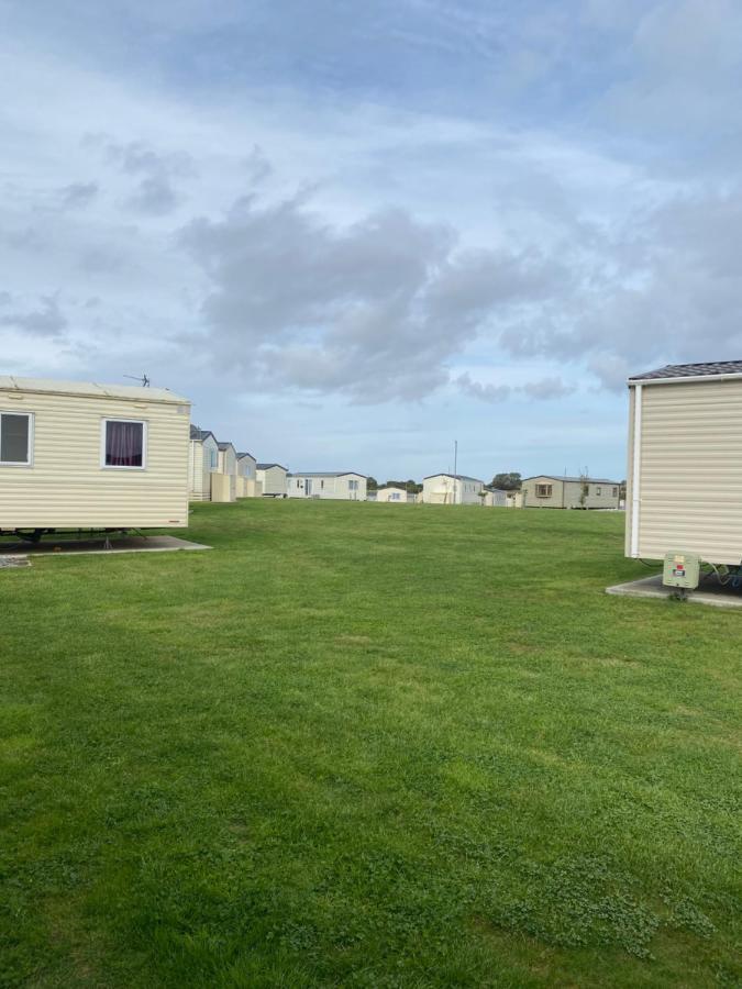 Cosy caravan Kingston upon Hull Exterior foto